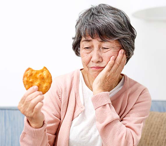 「口腔機能低下症」は改善できます